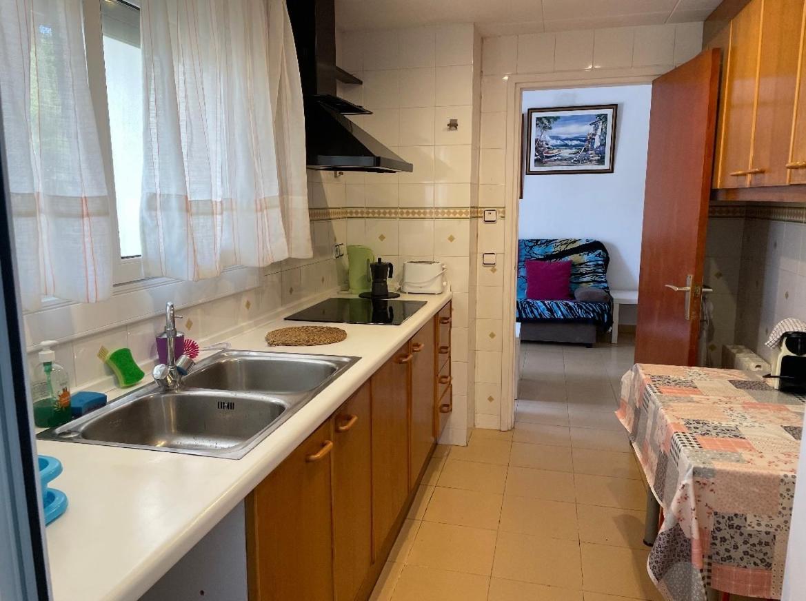 Romántico piso de la playa Fenals Lloret de Mar Exterior foto